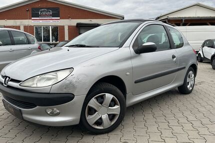 Peugeot 206 183.999 km 2.590 € Eppingen 75031