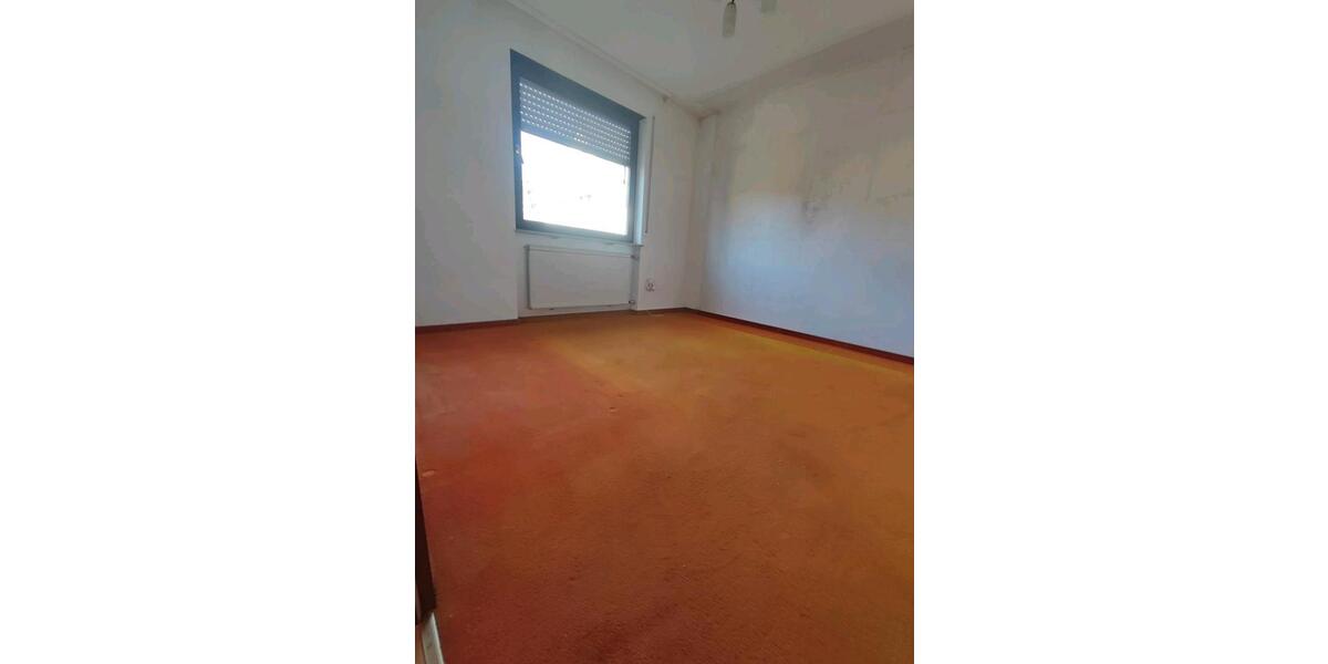 Doppelhaushälfte Leonberg - 6 Zimmer, 146 m&sup2;, 500.000&euro; | Angebot:26926171