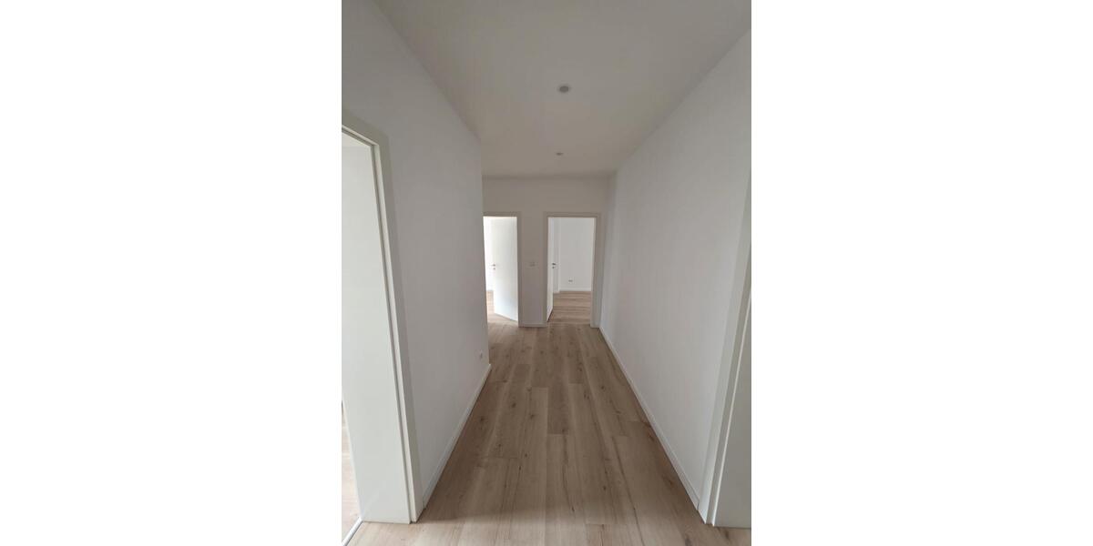 Erdgeschoßwohnung Karlsruhe Südstadt - 3 Zimmer, 94 m&sup2;, 1.550&euro; | Angebot:26322267