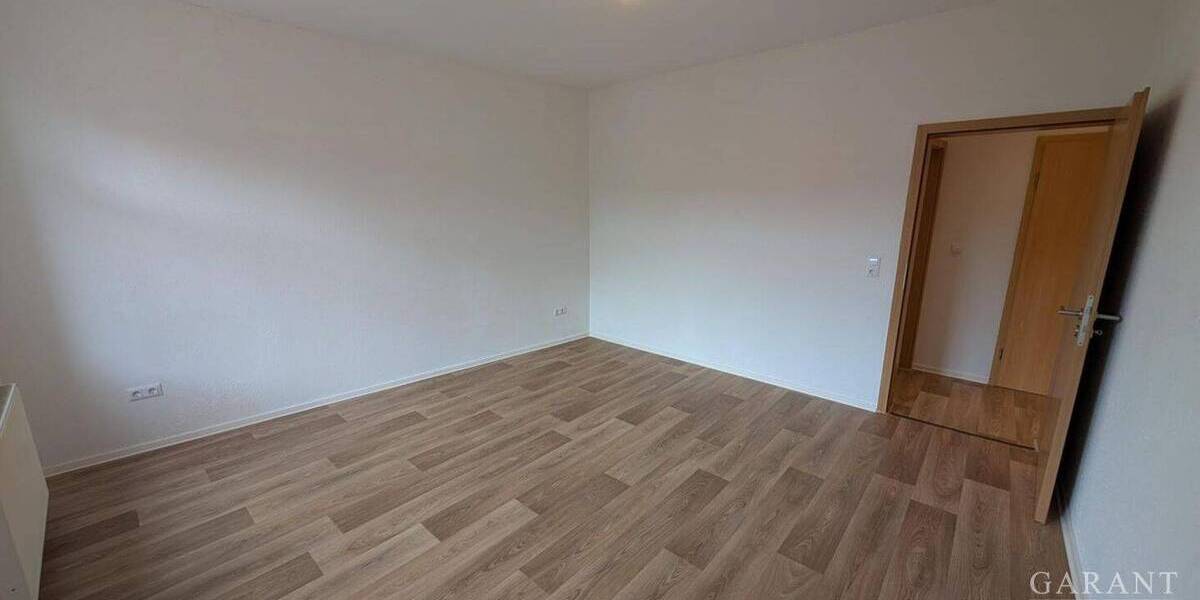 Etagenwohnung Pforzheim Brötzingen - 3 Zimmer, 81 m&sup2;, 185.000&euro; | Angebot:26207458