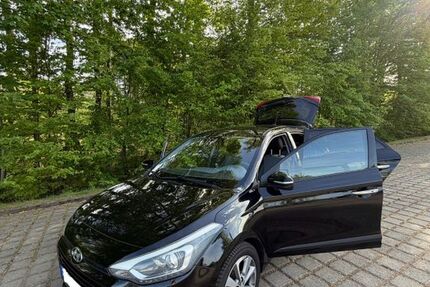 Hyundai i20 123.000 km 8.999 &euro; Kraichtal 76703