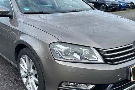 VW Passat 217.000 km 8.999 € Ditzingen 71254