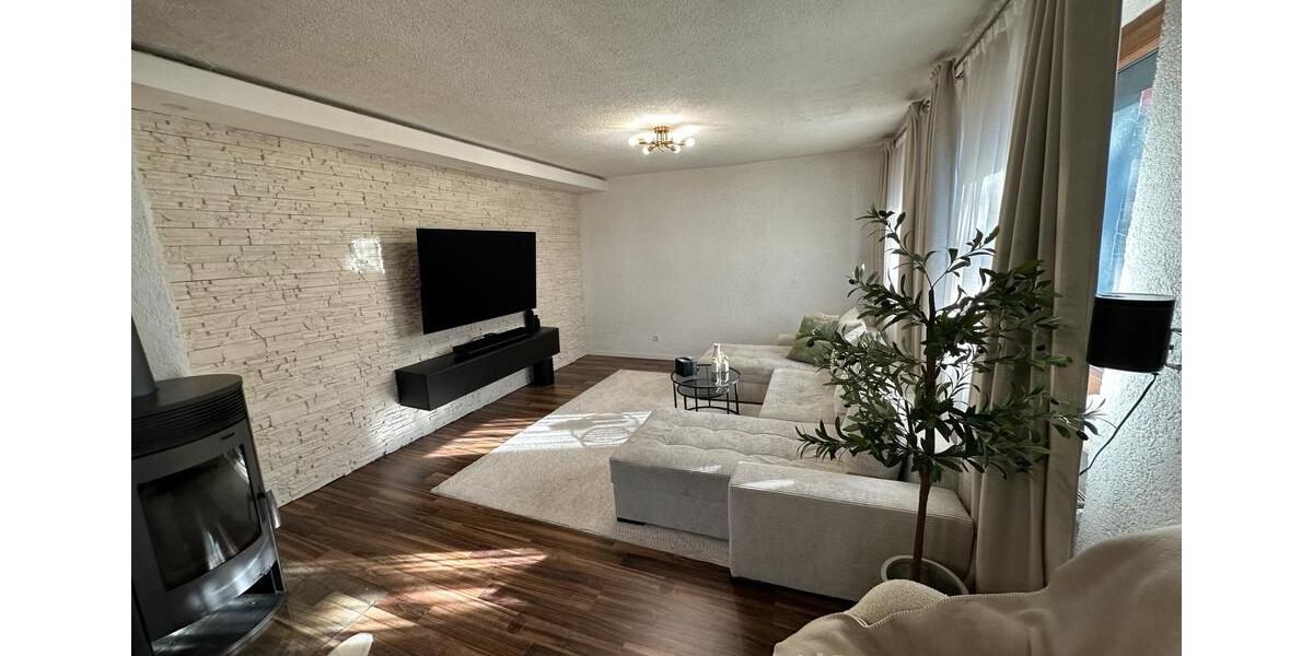 Reihenhaus Pforzheim - 4 Zimmer, 124 m&sup2;, 349.000&euro; | Angebot:26236318