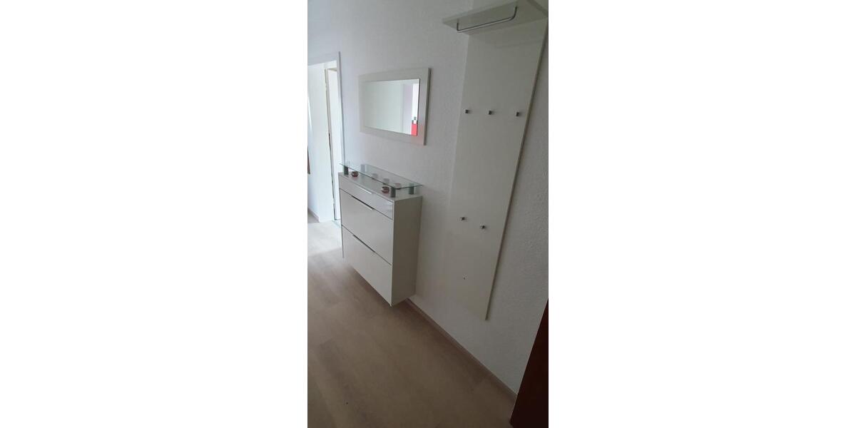 Dachgeschoßwohnung Oberderdingen - 3 Zimmer, 63 m&sup2;, 176.000&euro; | Angebot:24561147