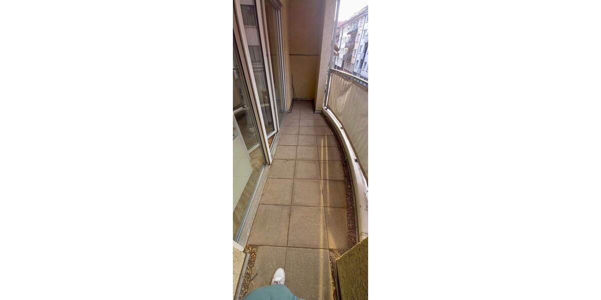 Barrierefreie 2 Zi-ETW mit XXL-Auto-Stellplatz 2 zimmer