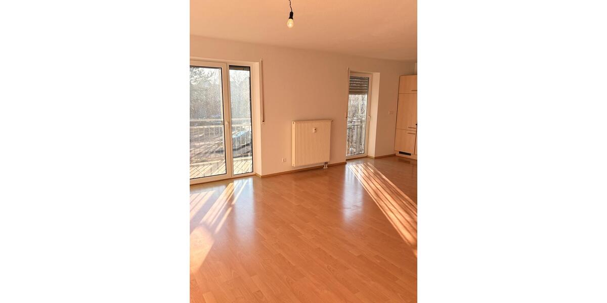 Renovierte 2-Zimmer Wohnung mit Balkon in Oberderdingen-Flehingen 2 zimmer