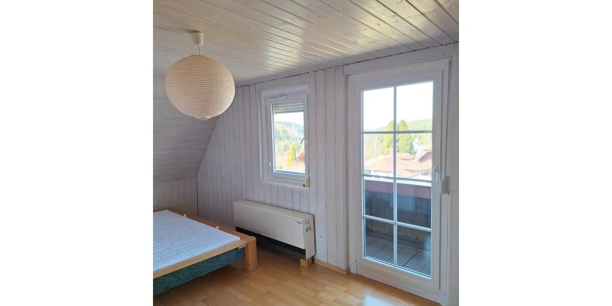 Einfamilienhaus Bad Wildbad - 5 Zimmer, 180 m&sup2;, 399.000&euro; | Angebot:26469957