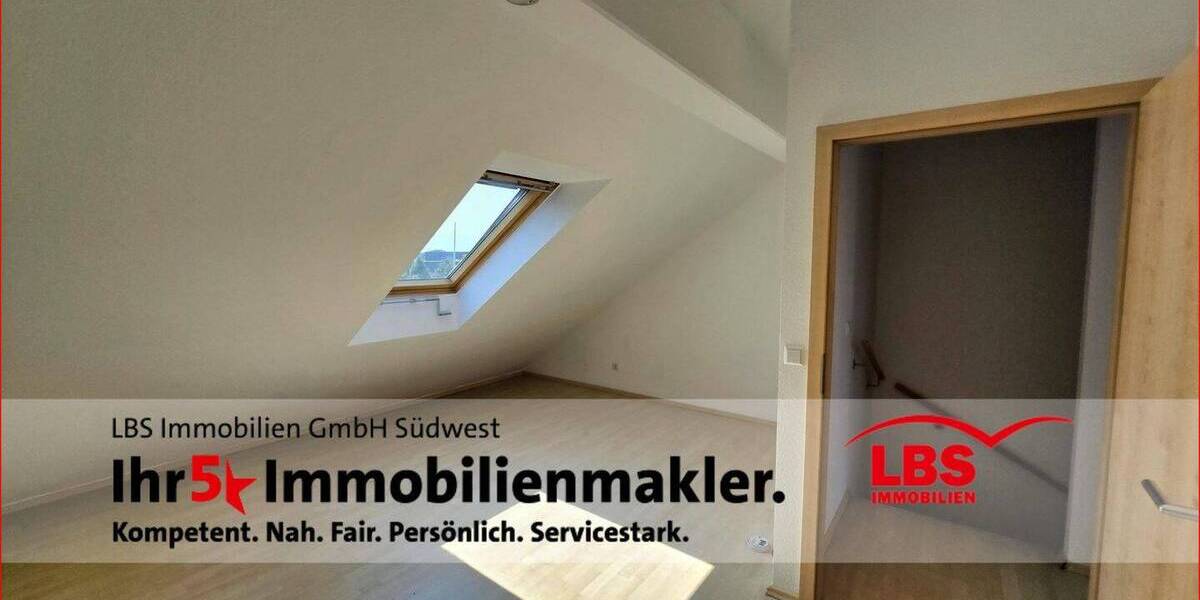 Reihenmittelhaus Pforzheim Nordstadt - 6 Zimmer, 149 m&sup2;, 479.000&euro; | Angebot:25665807