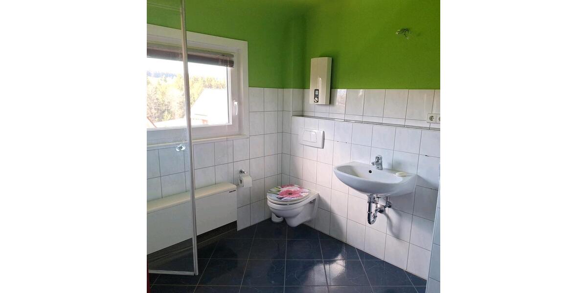 Einfamilienhaus Bad Wildbad - 5 Zimmer, 180 m&sup2;, 399.000&euro; | Angebot:26469957