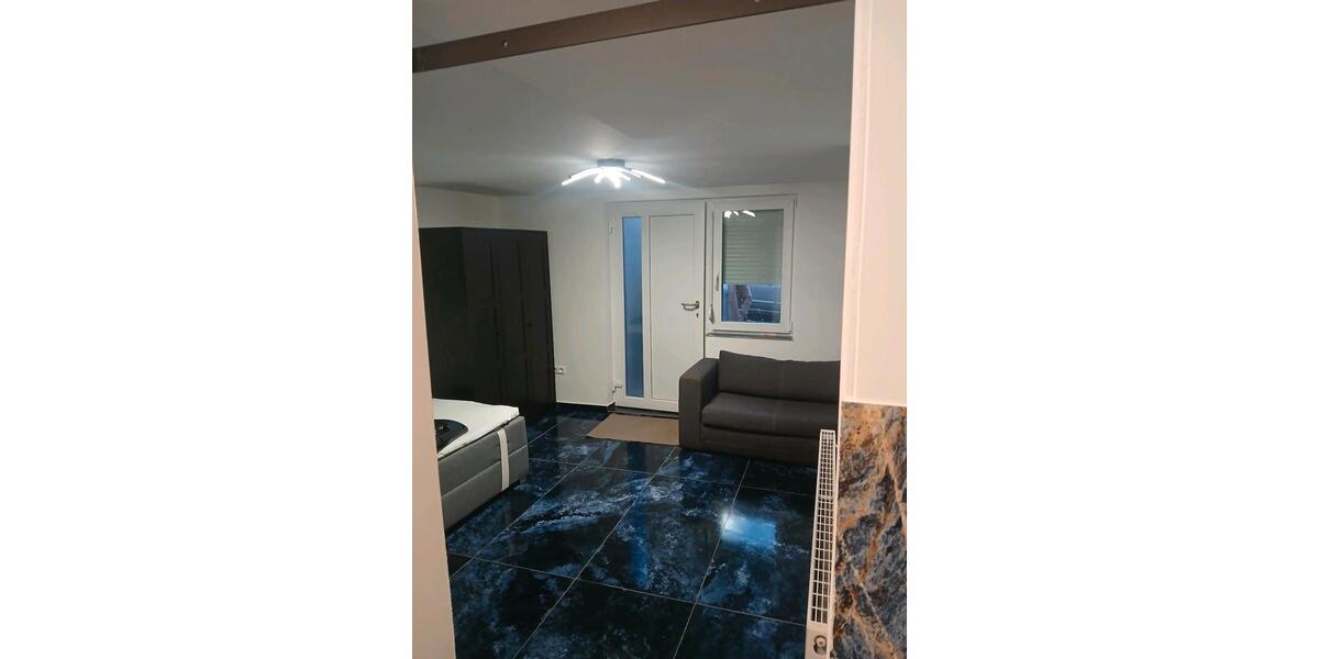 Erdgeschoßwohnung Sachsenheim - 1 Zimmer, 30 m&sup2;, 700&euro; | Angebot:25390616