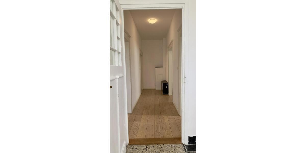 Etagenwohnung Bruchsal - 3 Zimmer, 95 m&sup2;, 990&euro; | Angebot:25783080
