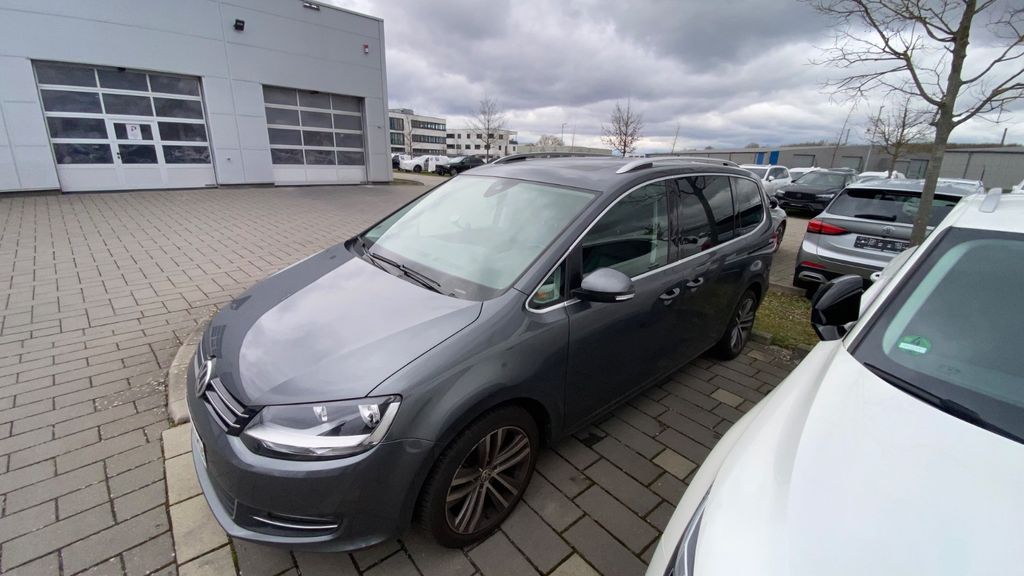 VW Sharan 104.000 km 28.500 &euro; Karlsruhe 76189