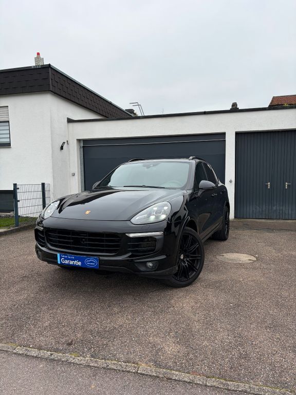 Porsche Cayenne 212.000 km 26.800 € Weil der stadt 71263