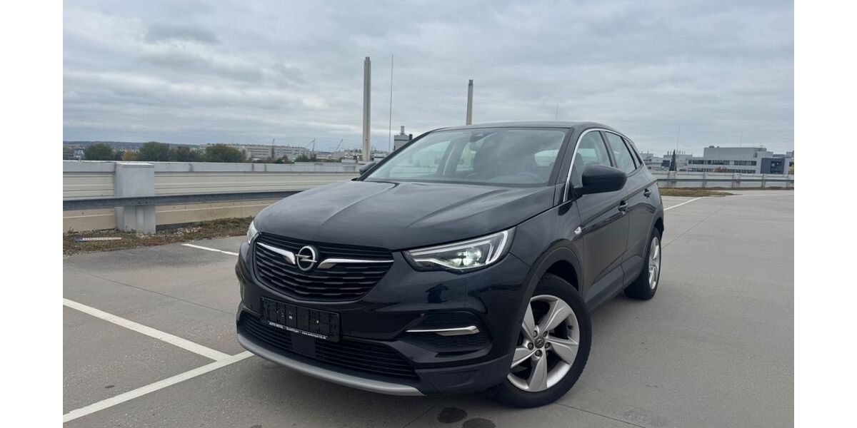 Opel Grandland (X) 99.440 km 13.400 &euro; Sindelfingen 71065