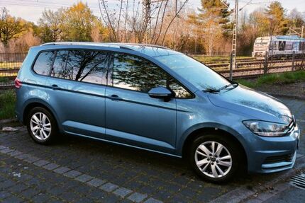 VW Touran 92.000 km 22.950 &euro; Remchingen 75196