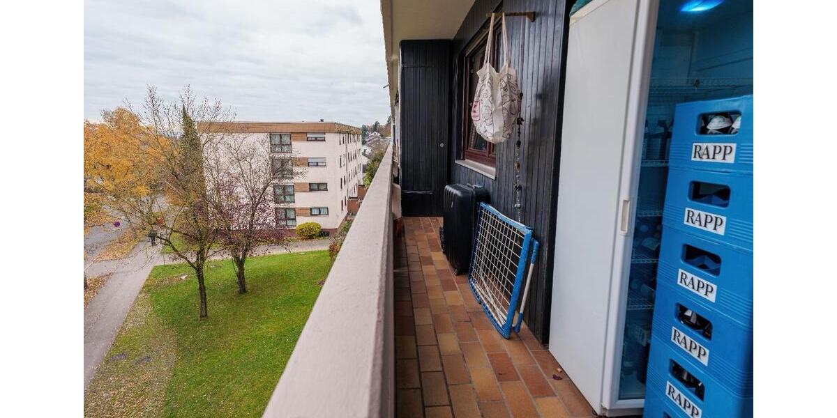 Etagenwohnung Sindelfingen Sindelfingen (Stadt) - 4.5 Zimmer, 104 m&sup2;, 1.600&euro; | Angebot:26448415