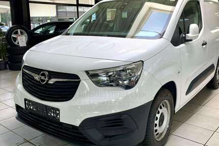 Opel Combo 66.650 km 11.470 € Stuttgart 70439