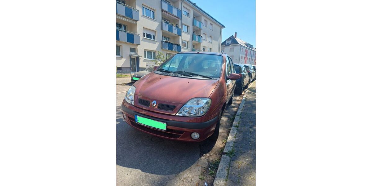 Renault Scenic 100.800 km 1.250 &euro; Karlsruhe 76185