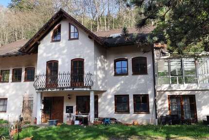 Haus Wildberg - 10 Zimmer, 280 m&sup2;, 599.000&euro; | Angebot:26319091