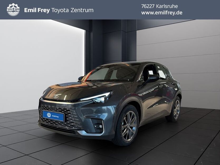 Lexus LBX 7.796 km 38.340 € Karlsruhe 76227