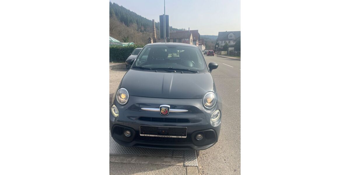Abarth 500 78.000 km 15.500 &euro; Unterreichenbach 75399