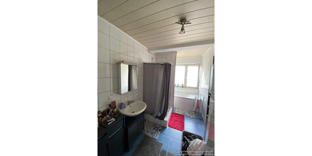 Mehrfamilienhaus, Wohnhaus Neuenbürg / Arnbach Arnbach - 6 Zimmer, 141 m&sup2;, 399.000&euro; | Angebot:25734499