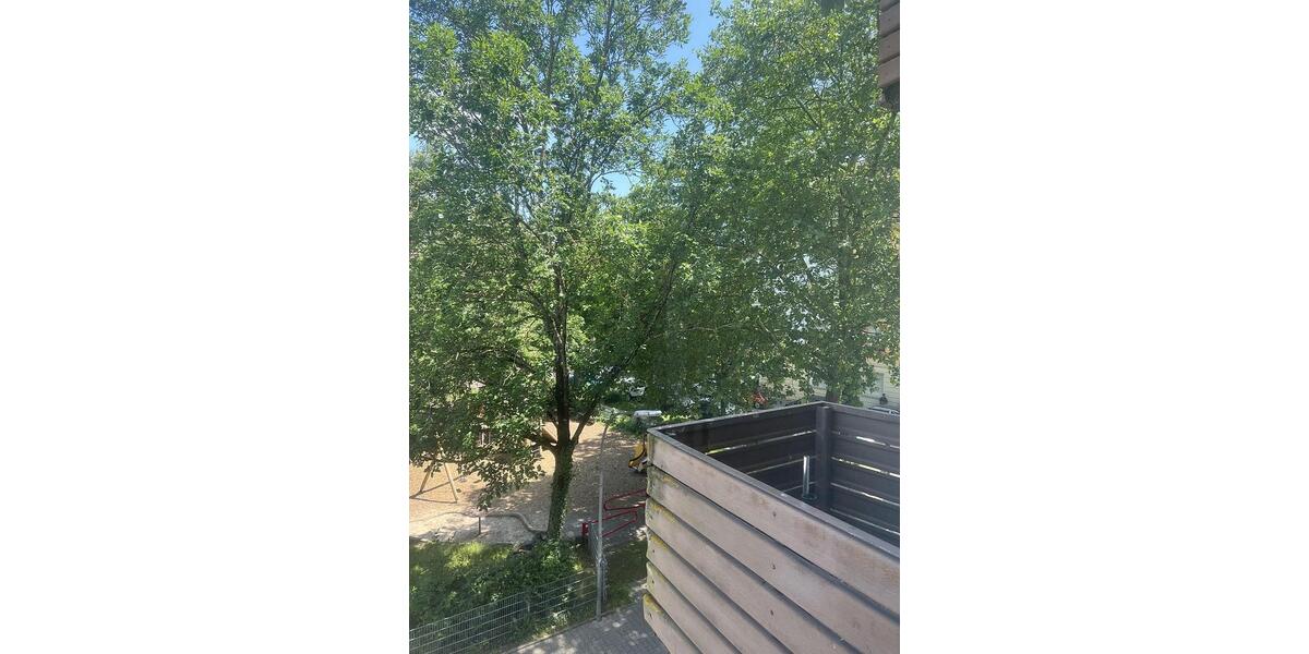 Etagenwohnung Pforzheim Dillweißenstein - 3 Zimmer, 90 m&sup2;, 1.250&euro; | Angebot:26064332
