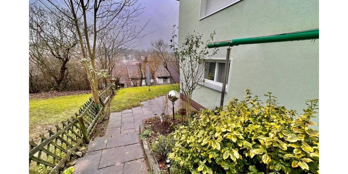 Etagenwohnung Calw - 3 Zimmer, 71 m&sup2;, 195.000&euro; | Angebot:25690055