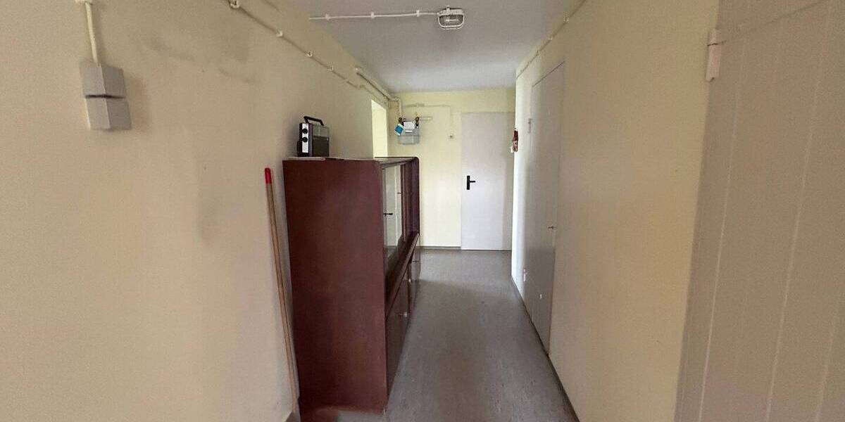 Viel Platz bietet Ihnen dieses Zweifamilienhaus in bester Wohnlage 1 zimmer