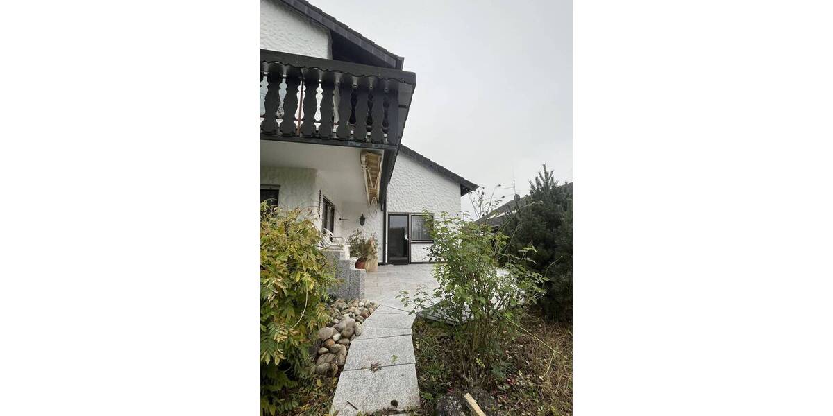 Etagenwohnung Sindelfingen Darmsheim - 3 Zimmer, 107 m&sup2;, 1.100&euro; | Angebot:26436039