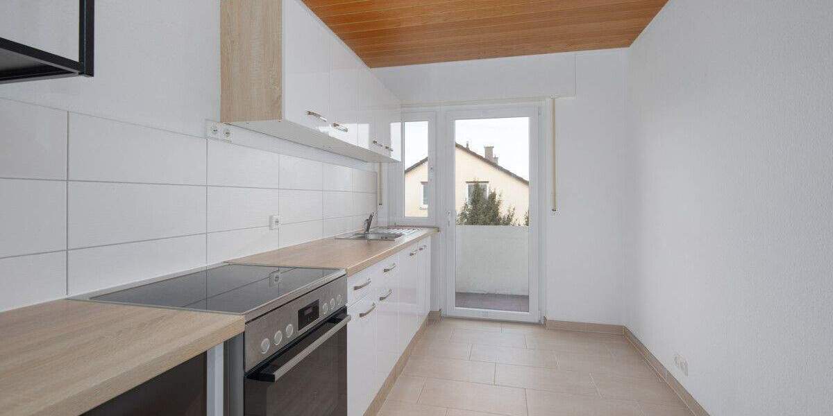 Etagenwohnung Pforzheim Buckenberg - 2 Zimmer, 64 m&sup2;, 198.000&euro; | Angebot:24860407