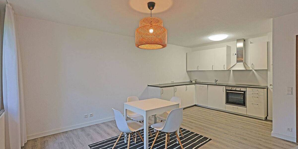 Etagenwohnung Renningen Malmsheim - 2 Zimmer, 66 m&sup2;, 1.200&euro; | Angebot:26886165
