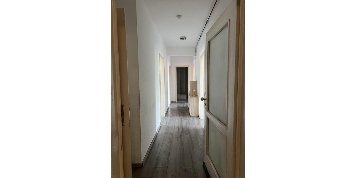 Etagenwohnung Pforzheim Dillweißenstein - 3 Zimmer, 90 m&sup2;, 1.250&euro; | Angebot:26064332