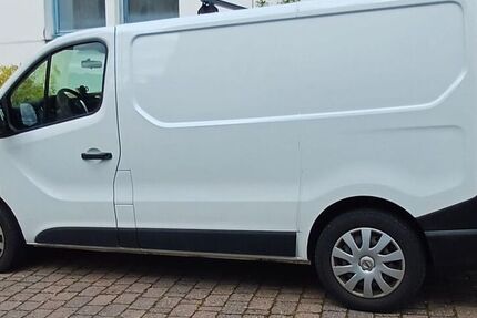 Nissan NV300