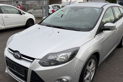 Ford Focus 130.000 km 2.999 &euro; Karlsruhe 76135