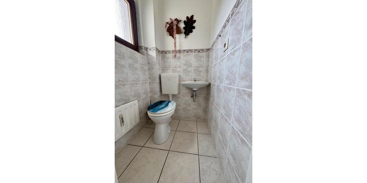 Mehrfamilienhaus, Wohnhaus Dobel - 8 Zimmer, 150 m&sup2;, 489.000&euro; | Angebot:27118332