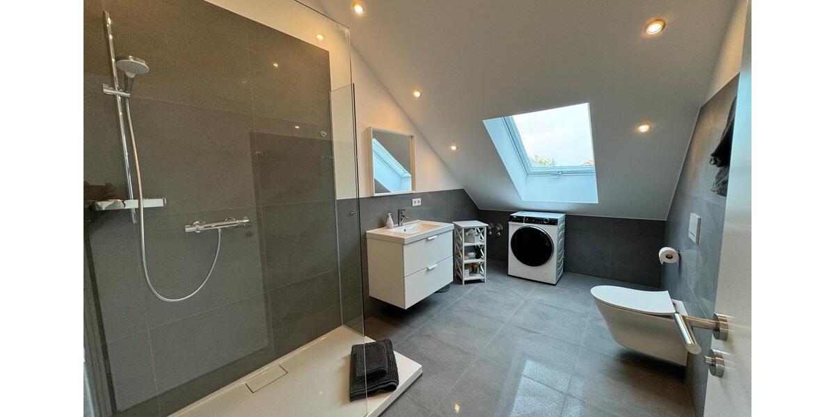 Dachgeschoßwohnung Grafenau - 2.5 Zimmer, 85 m&sup2;, 1.500&euro; | Angebot:24590396