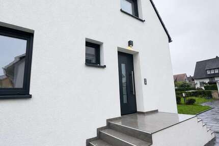 Haus Gerlingen - 8 Zimmer, 200 m&sup2;, 999.000&euro; | Angebot:26915993