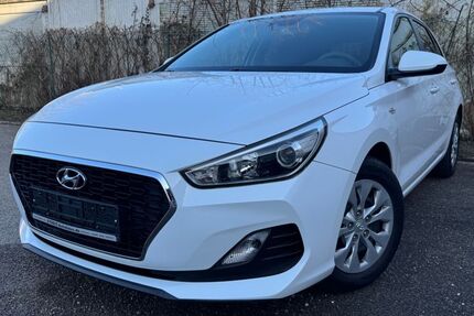 Hyundai i30 51.100 km 11.390 &euro; Karlsruhe 76187