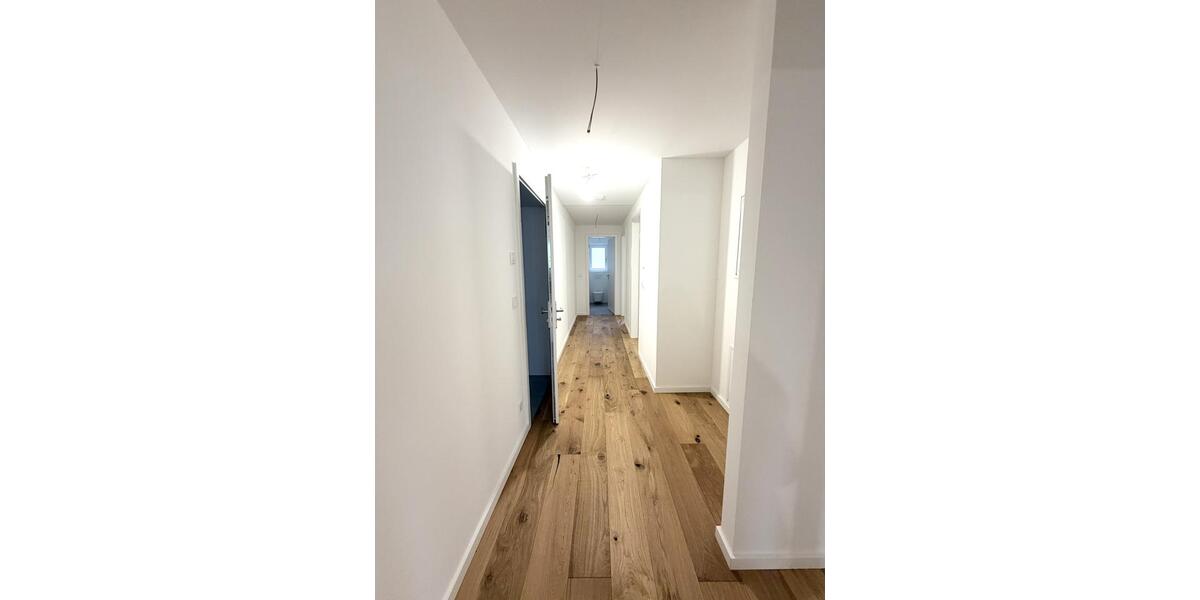 Erdgeschoßwohnung Sindelfingen - 2 Zimmer, 73 m&sup2;, 1.080&euro; | Angebot:26532468