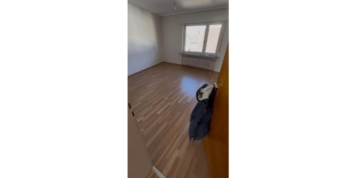Etagenwohnung Pforzheim Eutingen - 3 Zimmer, 75 m&sup2;, 700&euro; | Angebot:25440879