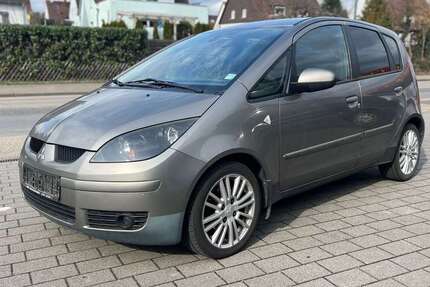 Mitsubishi Colt 235.000 km 1.700 &euro; Mühlacker 75417
