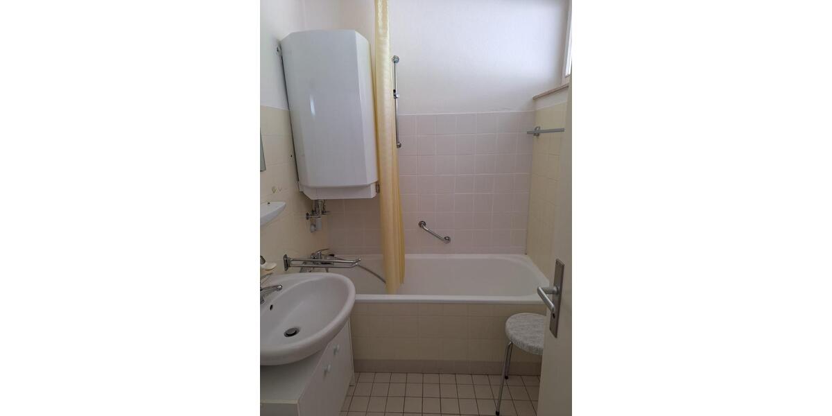 Hochparterre Bad Wildbad - 1 Zimmer, 35 m&sup2;, 89.000&euro; | Angebot:25362925