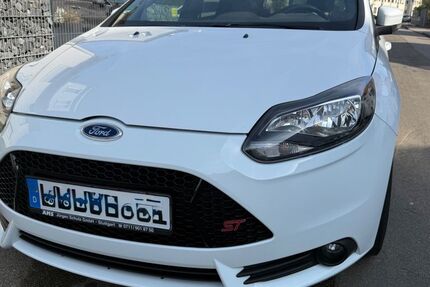 Ford Focus 149.000 km 8.599 &euro; Bruchsal 76646
