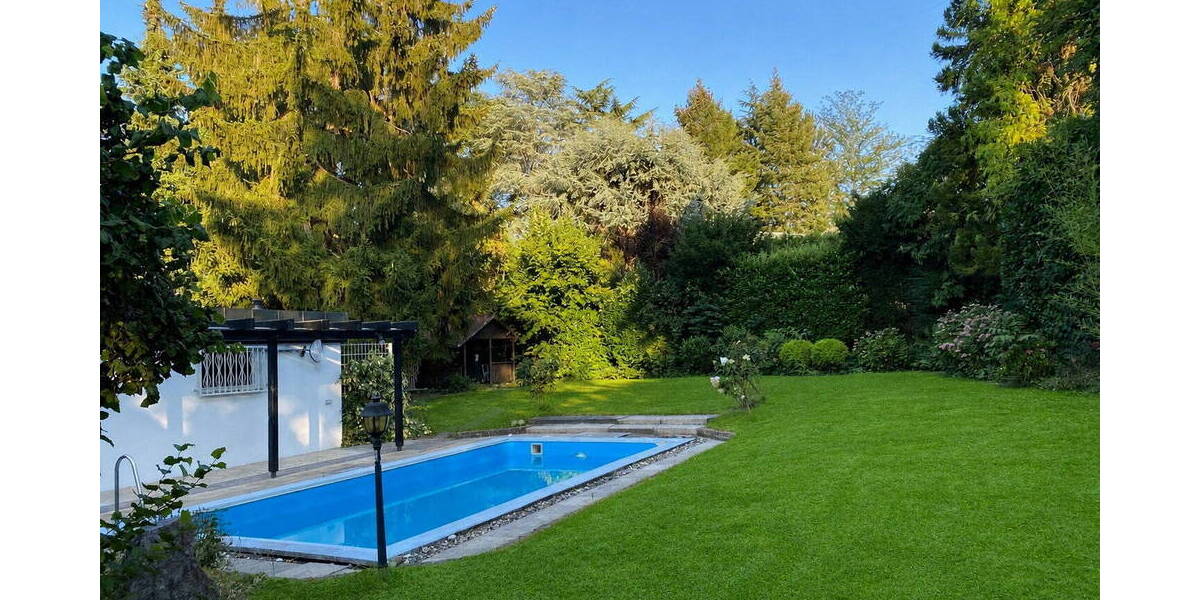 Einfamilienhaus Karlsruhe Durlach - 9 Zimmer, 310 m&sup2;, 4.900&euro; | Angebot:26486639
