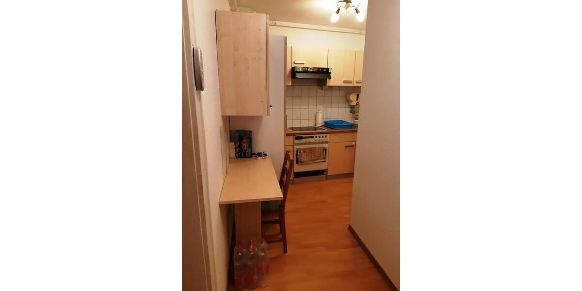 Tolle neu, renovierte 2-Zimmer-Wohnung mit Aufzug+Balkon+Tiefgarage in Karlsruhe 1 zimmer