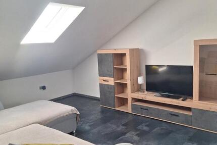 Wohnung Bretten - 3 Zimmer, 80 m&sup2;, 900&euro; | Angebot:26022406
