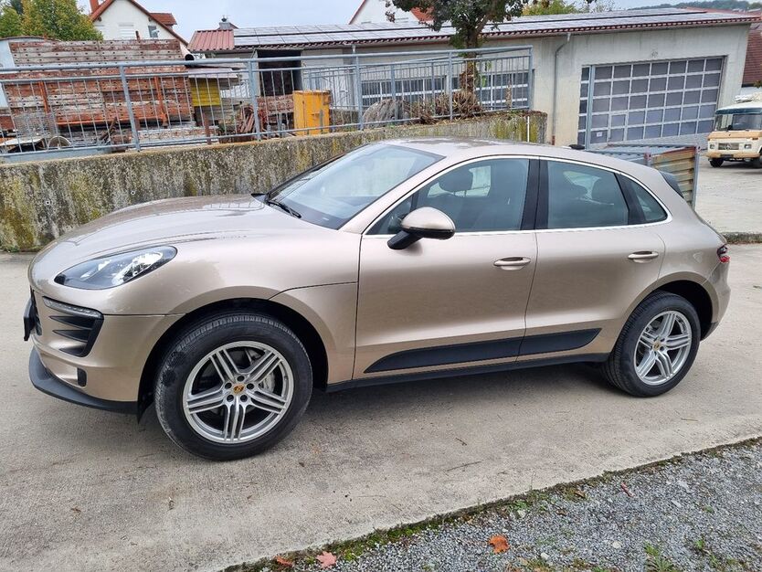 Porsche Macan 114.000 km 32.999 € Leonberg Gebersheim 71229