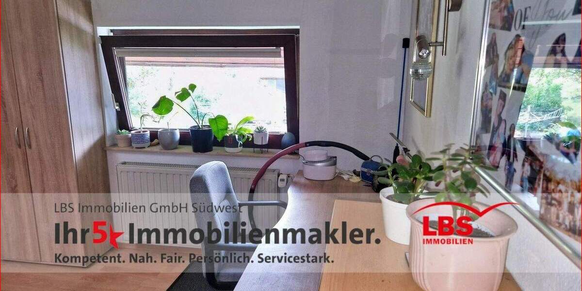 Etagenwohnung Bad Wildbad - 3 Zimmer, 62 m&sup2;, 159.000&euro; | Angebot:25665811