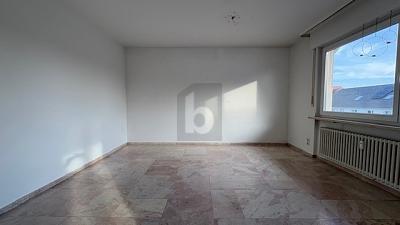 FREI AB SOFORT LICHTDURCHFLUTET, GROßZÜGIG UND HELL - Etagenwohnung Pforzheim Eutingen | Angebot:25606714